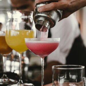 TEAM BUILDING: COCKTAIL CHALLENGE